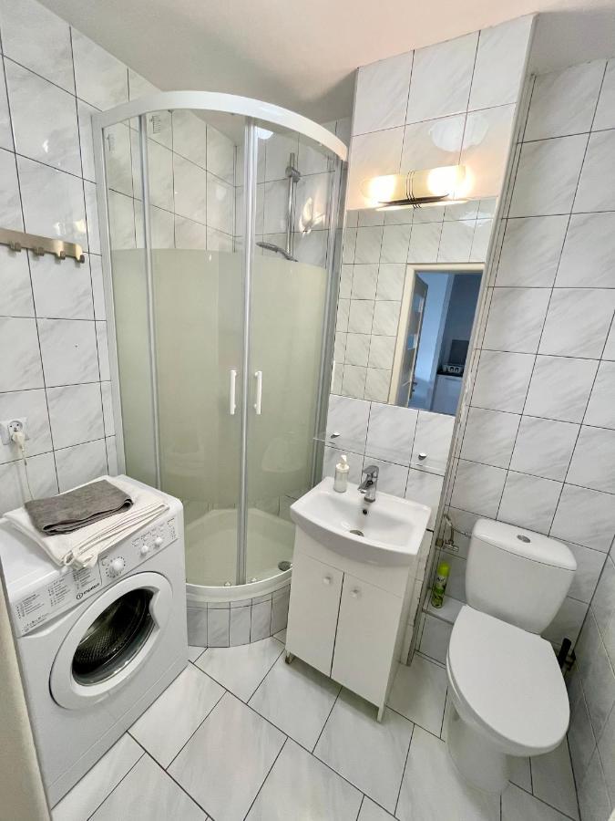 Апартаменти Chmielna Centrum Варшава Екстер'єр фото